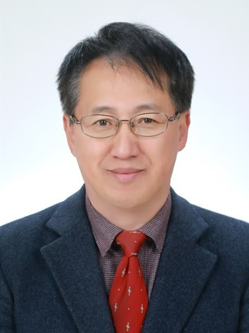 방효중 사진